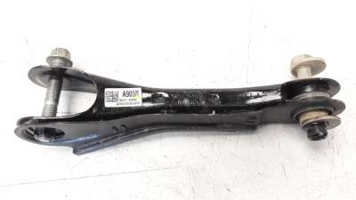 Recambio de brazo suspension superior trasero derecho para hyundai tucson 2015- referencia OEM IAM 55251N9050  