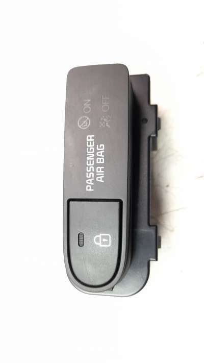 Recambio de interruptor para kia carens ( ) 2013- 1.6 gdi cat referencia OEM IAM 299128768  