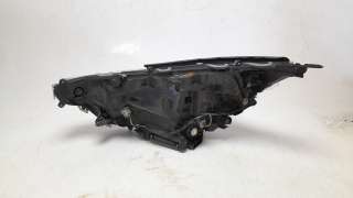 Recambio de faro derecho para toyota rav4 2018- referencia OEM IAM 8114542840  