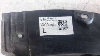 Recambio de moldura para toyota rav4 2018- referencia OEM IAM 6785842030  
