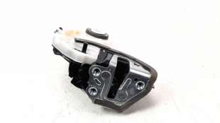 Recambio de cerradura puerta trasera derecha para toyota rav4 2018- referencia OEM IAM 6905048060  