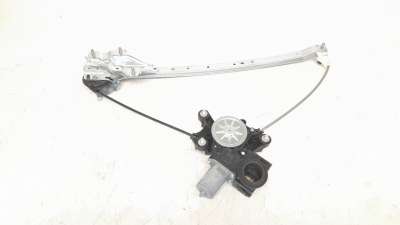 Recambio de elevalunas delantero derecho para toyota rav4 2018- referencia OEM IAM 6980142070  