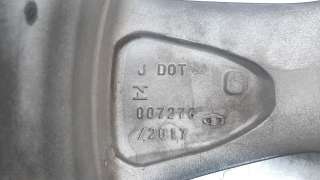 Recambio de llanta para toyota rav4 2018- referencia OEM IAM 4261142790  