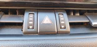 Recambio de warning para toyota rav4 2018- referencia OEM IAM 8433242030  