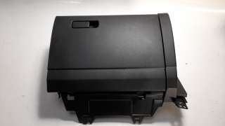 Recambio de guantera para mazda 3 berlina (bp) 2019- referencia OEM IAM BEPN6403002  