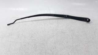 Recambio de brazo limpia delantero izquierdo para kia stonic (ybcuv) 2017- 1.0 tgdi cat referencia OEM IAM 98311H8000  