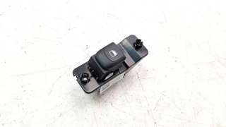 Recambio de mando elevalunas delantero derecho para kia stonic (ybcuv) 2017- 1.0 tgdi cat referencia OEM IAM 93580H8000WK  