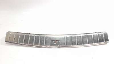 Recambio de moldura para porsche cayenne (typ 9pa) 2002-2007 turbo s referencia OEM IAM 7L0863909A  