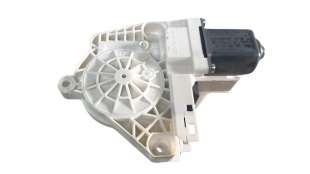 Recambio de motor elevalunas trasero derecho para audi a4 ber. (b8) 2007-2015 2.0 16v tdi referencia OEM IAM 8K0959812A   2