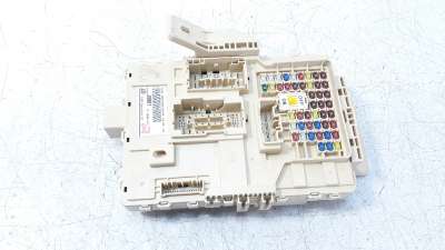 Recambio de caja reles / fusibles para hyundai kona 2017- 1.0 tgdi cat referencia OEM IAM 91950J9081  