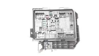 Recambio de caja reles / fusibles para dacia jogger 2022- expression jogger referencia OEM IAM 284B71965R  