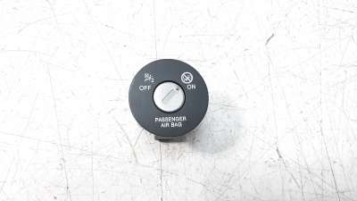Recambio de interruptor para hyundai kona 2017- referencia OEM IAM 959401Y100  