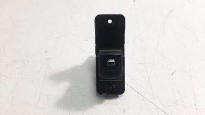 Recambio de mando elevalunas delantero derecho para kia stonic (ybcuv) 2017- 1.2 cat referencia OEM IAM 93575H8000WK  
