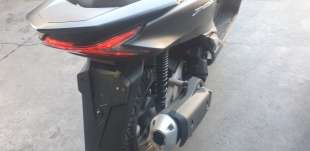 Recambio de amortiguador trasero para honda pcx 125 2018- pcx 125 referencia OEM IAM 52400K1YJ51  