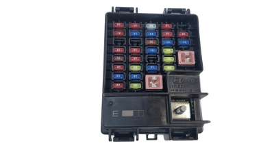 Recambio de caja reles / fusibles para hyundai tucson 2015- referencia OEM IAM 91959N7020  