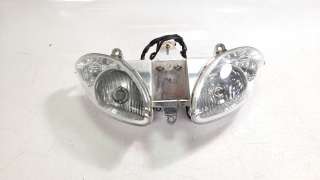 Recambio de faro delantero para piaggio (vespa) x9 2000-2007 referencia OEM IAM 31026930T  