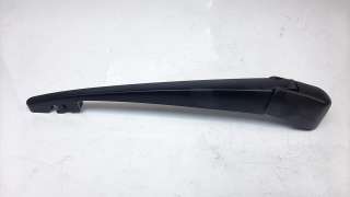 Recambio de brazo limpia trasero para mazda 3 sedán (bp) 2019- referencia OEM IAM BCWK67421A  
