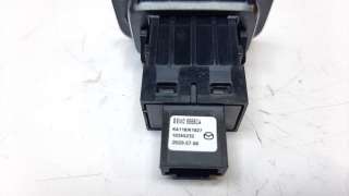 Recambio de interruptor para mazda 3 sedán (bp) 2019- referencia OEM IAM BEMD66660A  