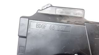 Recambio de sistema audio / radio cd para mazda 3 sedán (bp) 2019- referencia OEM IAM BDGF6696Y  