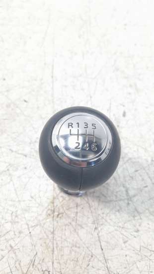 Recambio de pomo palanca cambio para mazda 3 sedán (bp) 2019- referencia OEM IAM BCKN46030A  