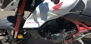 Recambio de carenado delantero izquierdo para honda cb 750 hornet 2022- referencia OEM IAM 64400MLBD00ZC  