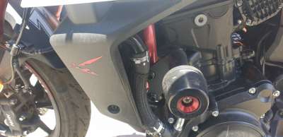 Recambio de moldura para honda cb 750 hornet 2022- referencia OEM IAM 64436MLBD00  