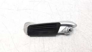 Recambio de estribo lateral para kymco g-dink 125 2012-2017 referencia OEM IAM 5070BLKG7E00YYF  