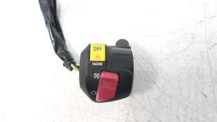 Recambio de piña luces derecha para kymco g-dink 125 2012-2017 referencia OEM IAM 3515AKKC3900  