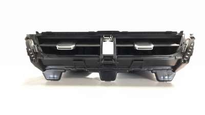Recambio de rejilla aireadora para toyota corolla (e21) 2019- referencia OEM IAM 5567002830  
