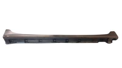 Recambio de moldura para suzuki swift (az) 2017- referencia OEM IAM 7721168R0  