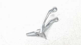 Recambio de estribo lateral para honda cb125 r 2017- referencia OEM IAM 50720K94T00  