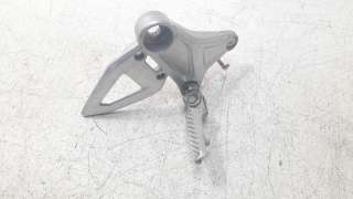 Recambio de estribo lateral para honda cb125 r 2017- referencia OEM IAM 50660MEL000  
