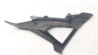 Recambio de moldura para honda cb125 r 2017- referencia OEM IAM 83521K94T00  