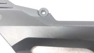 Recambio de moldura para honda cb125 r 2017- referencia OEM IAM 83521K94T00  