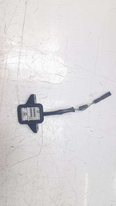 Recambio de piloto matricula para honda cb125 r 2017- referencia OEM IAM 33720K94T01  