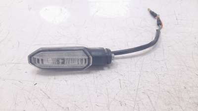 Recambio de piloto trasero izquierdo para honda cb125 r 2017- referencia OEM IAM 33650K94T01  