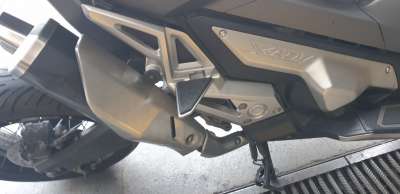 Recambio de estribo lateral para honda x-adv 2017- referencia OEM IAM   