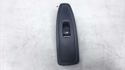 Recambio de mando elevalunas delantero derecho para bmw serie 4 gran coupe (f36) 2014- 420d referencia OEM IAM 920810702  
