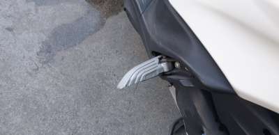 Recambio de estribo lateral para piaggio (vespa) piaggio liberty 125 iget 2016- referencia OEM IAM 1B00178600090  
