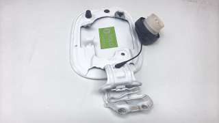 Recambio de tapa exterior combustible para lexus nx 2014- 2.5 16v cat (híbrido) referencia OEM IAM 7735078010  