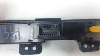Recambio de warning para kia stonic (ybcuv) 2017- referencia OEM IAM 93790H8011WK  