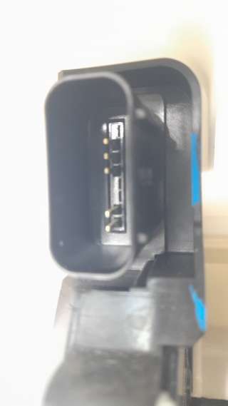 Recambio de cerradura puerta trasera izquierda para hyundai santa fe 2018- 2.2 crdi cat referencia OEM IAM 81410S1020  