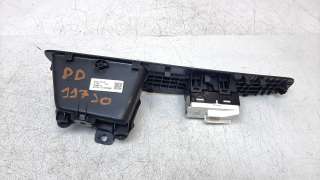 Recambio de mando elevalunas delantero derecho para hyundai santa fe 2018- 2.2 crdi cat referencia OEM IAM 93576S1110NNB  