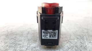 Recambio de warning para hyundai santa fe 2018- 2.2 crdi cat referencia OEM IAM 93790S1000  