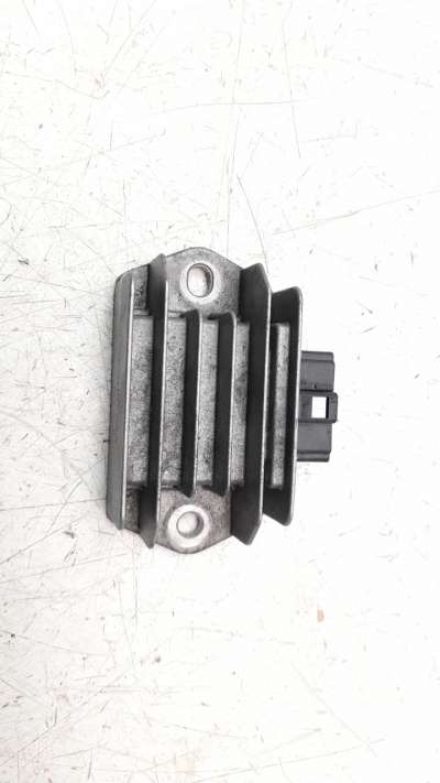 Recambio de alternador para honda cb 125 f 2015- referencia OEM IAM SH8872AA  