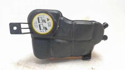 Recambio de deposito expansion para land rover evoque 2011-2018 2.2 sd4 cat referencia OEM IAM BJ328K218A  