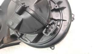 Recambio de ventilador calefaccion para land rover evoque 2011-2018 2.2 sd4 cat referencia OEM IAM 6G9N18D413AA  