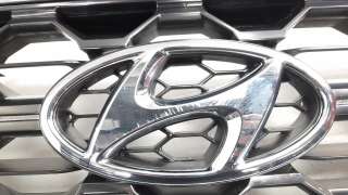 Recambio de rejilla delantera para hyundai santa fe 2018- 2.2 crdi cat referencia OEM IAM 96366S1100  