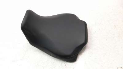 Recambio de asiento para honda cb 650r 2018- cb 650r referencia OEM IAM 77100MKND51ZB  