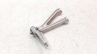 Recambio de estribo lateral para honda cb 650r 2018- cb 650r referencia OEM IAM 50760MKND50  